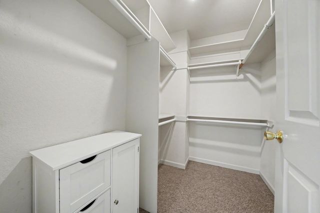 238 Highland Dr, Sutter Creek, CA 95685