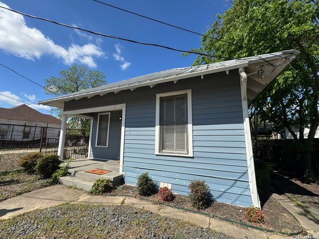 511 N Monumental, San Antonio, TX 78202