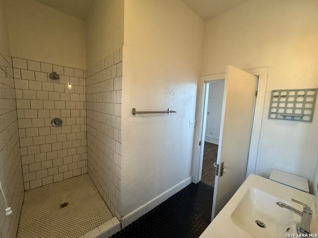 511 N Monumental, San Antonio, TX 78202