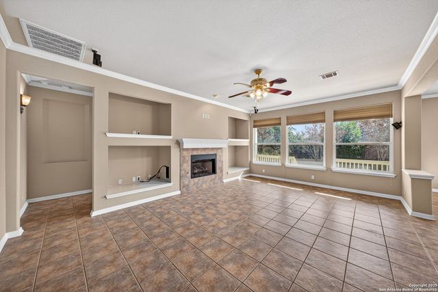 1018 Peg Oak, San Antonio, TX 78258