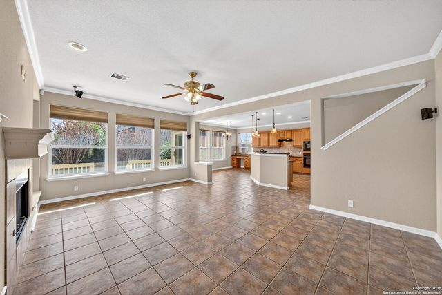 1018 Peg Oak, San Antonio, TX 78258