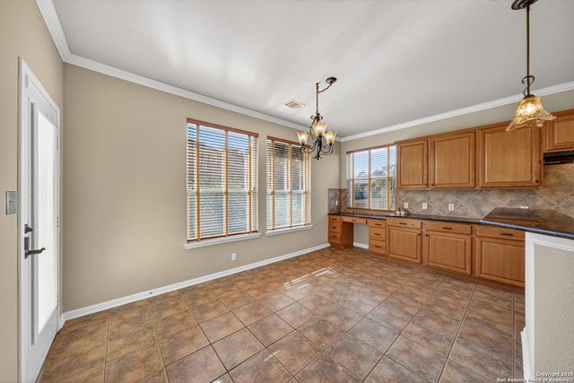 1018 Peg Oak, San Antonio, TX 78258