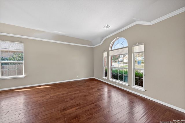 1018 Peg Oak, San Antonio, TX 78258