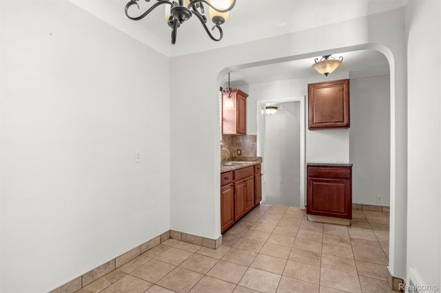 4645 Rosalie Street, Dearborn, MI 48126