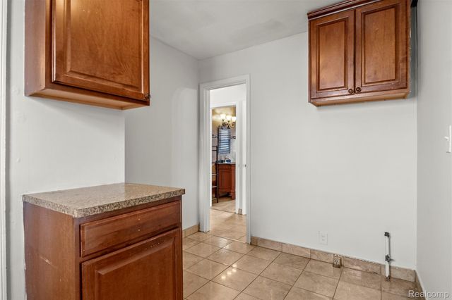 4645 Rosalie Street, Dearborn, MI 48126