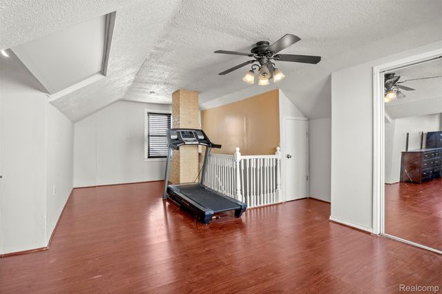 4645 Rosalie Street, Dearborn, MI 48126