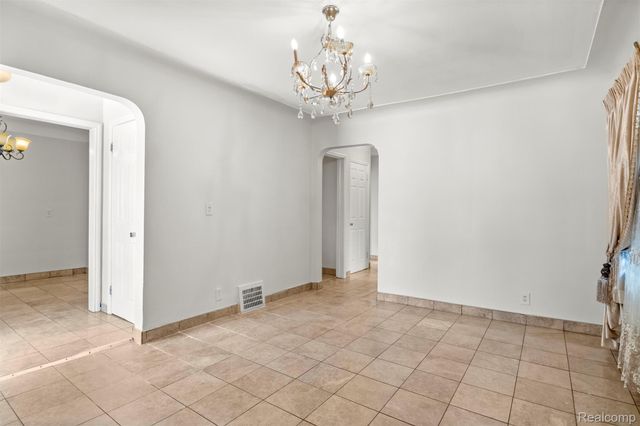 4645 Rosalie Street, Dearborn, MI 48126