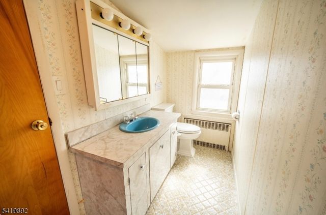 119 Reynolds Ave, Parsippany-troy Hills Twp., NJ 07054