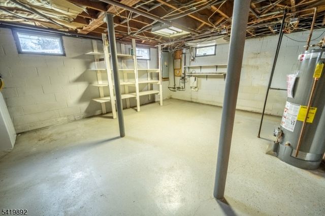 119 Reynolds Ave, Parsippany-troy Hills Twp., NJ 07054