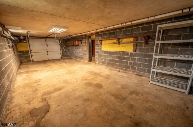 119 Reynolds Ave, Parsippany-troy Hills Twp., NJ 07054