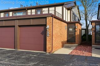 408 Country Club Drive, St. Clair Shores, MI 48082