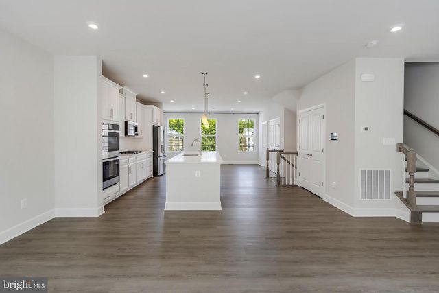 3817 POLO PL, Upper Marlboro, MD 20772
