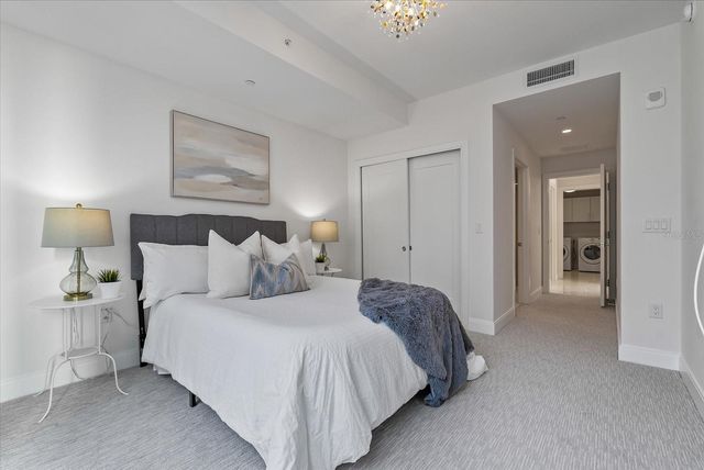 100 1ST AVENUE N 501, St Petersburg, FL 33701