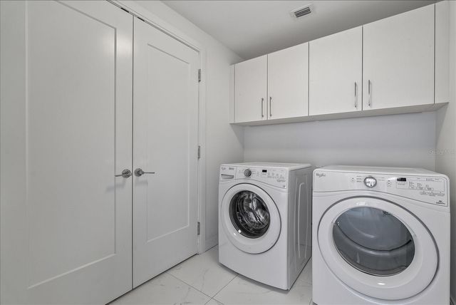 100 1ST AVENUE N 501, St Petersburg, FL 33701