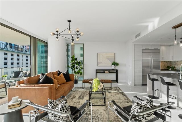 100 1ST AVENUE N 501, St Petersburg, FL 33701