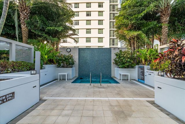 100 1ST AVENUE N 501, St Petersburg, FL 33701