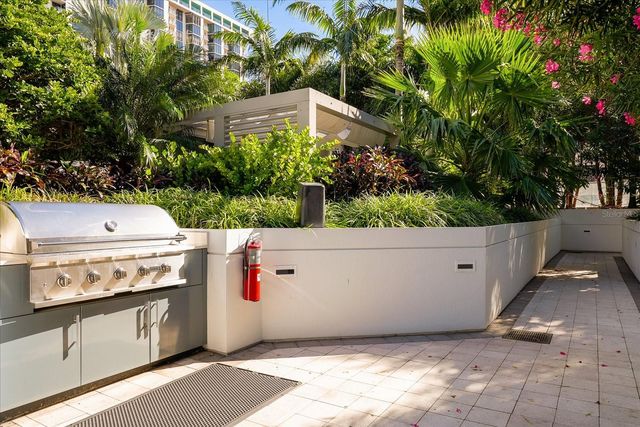 100 1ST AVENUE N 501, St Petersburg, FL 33701