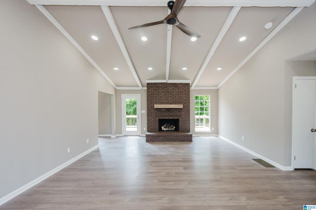 2416 COVE CIRCLE NE, Center Point, AL 35215