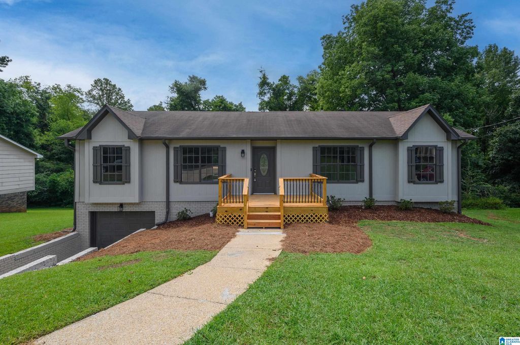 2416 COVE CIRCLE NE, Center Point, AL 35215
