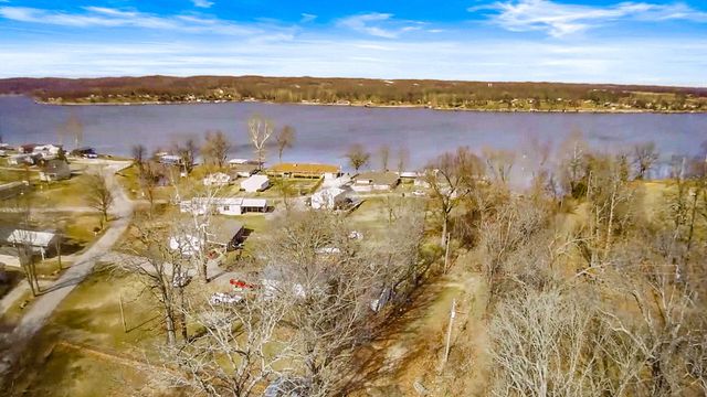 25394 S 646 Road, Grove, OK 74344