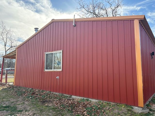 25394 S 646 Road, Grove, OK 74344