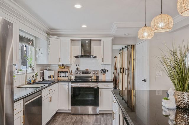 1 Hooper Court, Port Jefferson Station, NY 11776