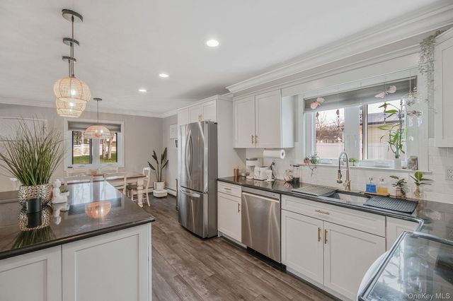 1 Hooper Court, Port Jefferson Station, NY 11776