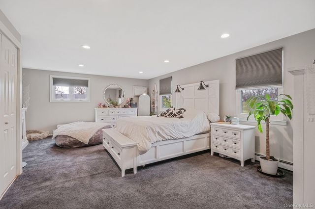 1 Hooper Court, Port Jefferson Station, NY 11776