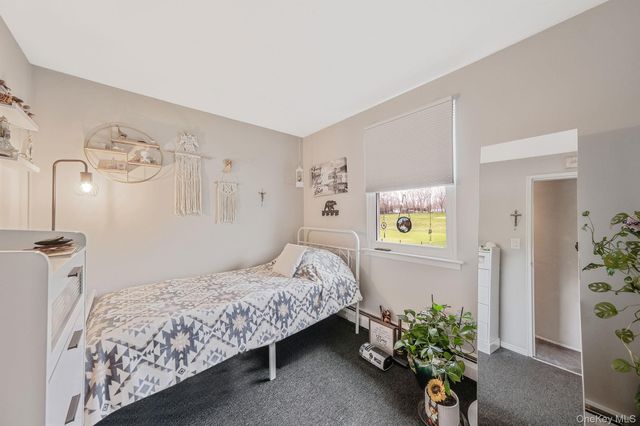 1 Hooper Court, Port Jefferson Station, NY 11776