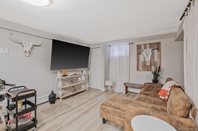 1 Hooper Court, Port Jefferson Station, NY 11776