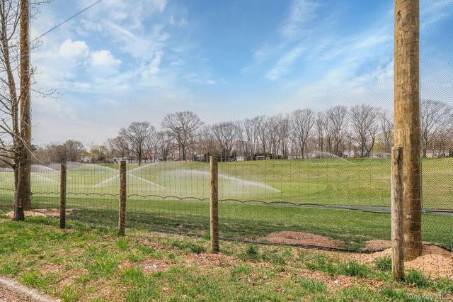 1 Hooper Court, Port Jefferson Station, NY 11776