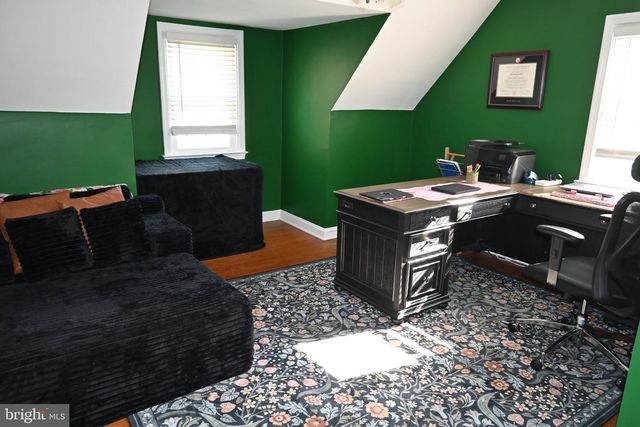1012 EDGEWOOD DR, Springfield, PA 19064