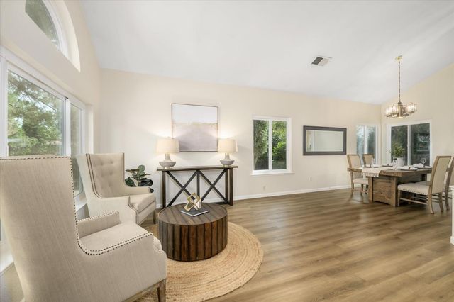 4200 Ciello Ct, Cameron Park, CA 95682