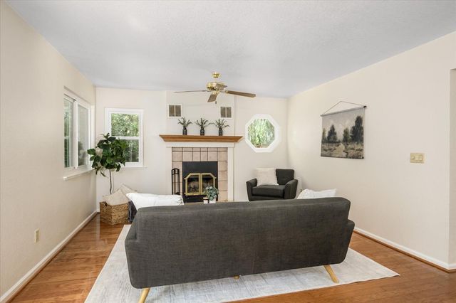 4200 Ciello Ct, Cameron Park, CA 95682