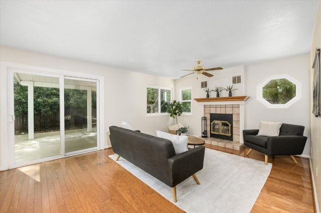 4200 Ciello Ct, Cameron Park, CA 95682