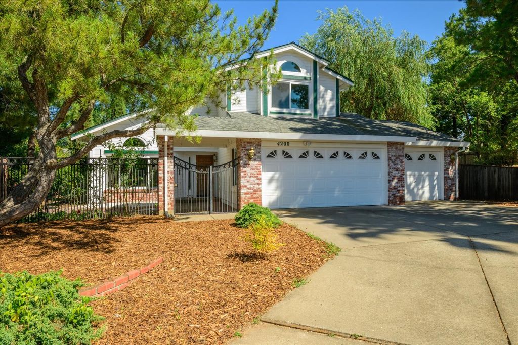 4200 Ciello Ct, Cameron Park, CA 95682