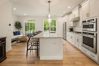 101 Brentwood Circle 101, Danbury, CT 06810