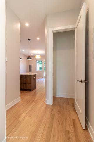 6852 S Langley Avenue, Chicago, IL 60637