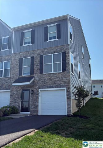4946 Brookside Court, Upper Saucon Twp, PA 18036