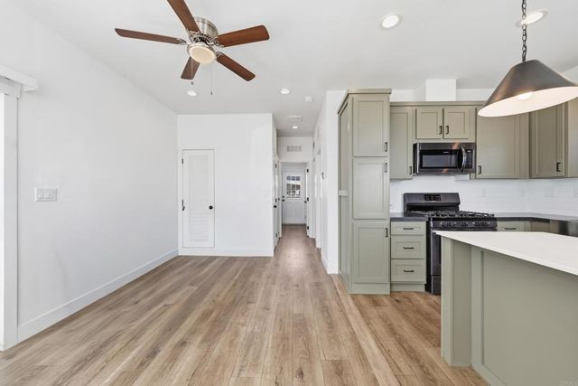 1369 E Main St 32, El Cajon, CA 92021