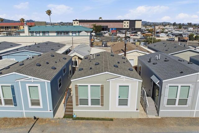1369 E Main St 32, El Cajon, CA 92021