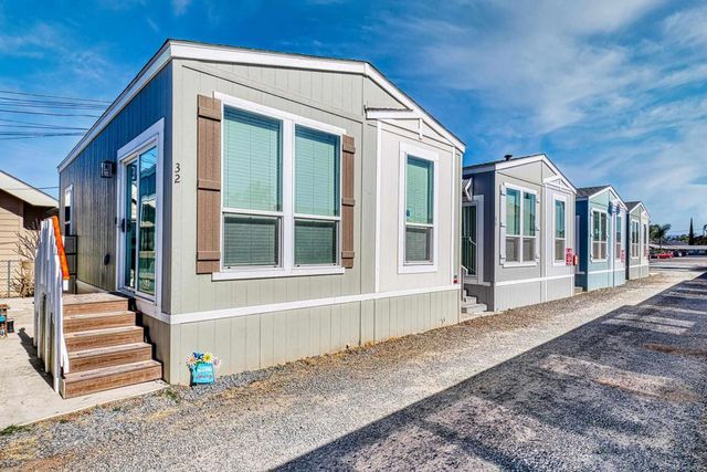 1369 E Main St 32, El Cajon, CA 92021