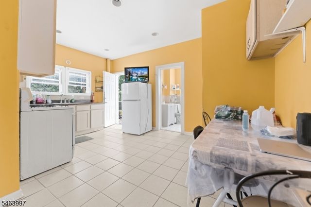 174 Chapman St, City Of Orange Twp., NJ 07050