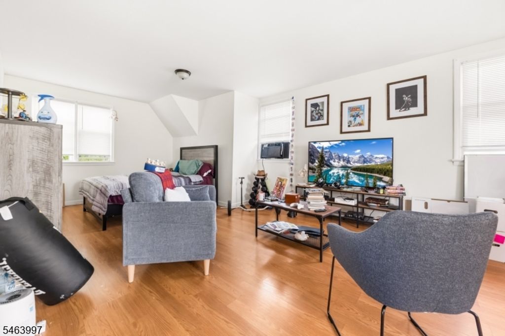 174 Chapman St, City Of Orange Twp., NJ 07050