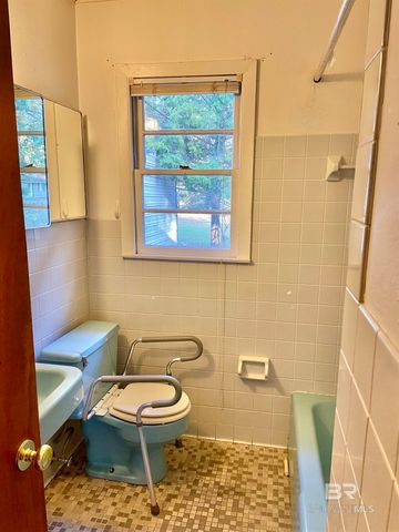 117 Rosemary Avenue, Brewton, AL 36426