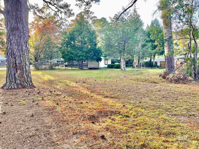 117 Rosemary Avenue, Brewton, AL 36426