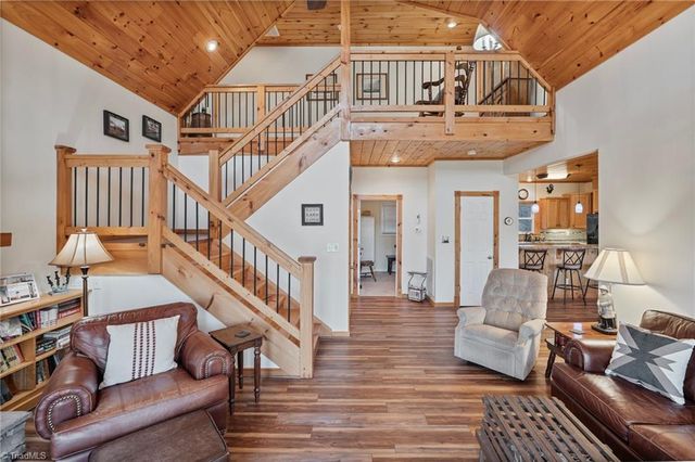 490 Blue Heron Lane, Wilkesboro, NC 28697