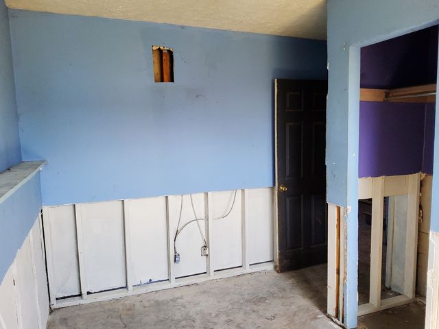 547 Redwood Road, Bolingbrook, IL 60440