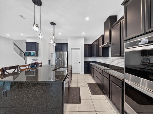 659 RED HAVEN LANE, Oviedo, FL 32765