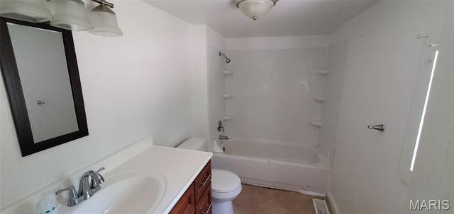 508 Main Street, Waynesville, MO 65583